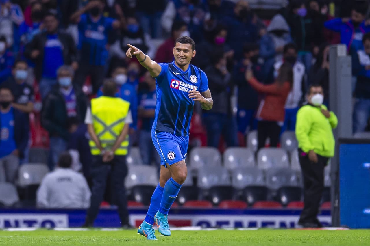 Cruz Azul y Necaxa protagonizaron un partido que tuvo un final cardiaco.