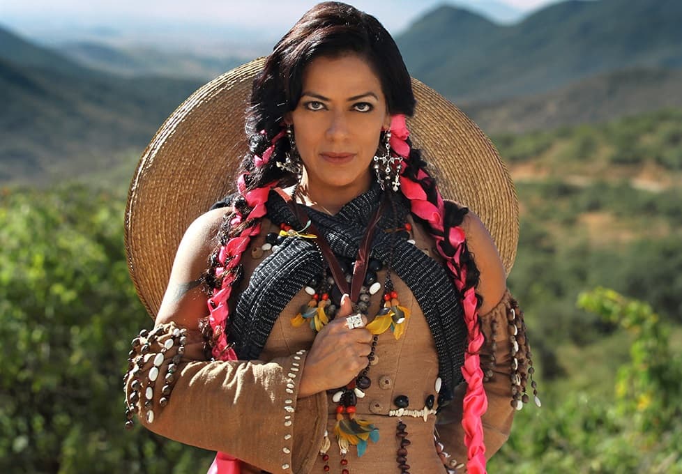 Lila Downs es una de las artistas mexicanas que goza de mayor prestigio y reconocimiento internacional actualmente.