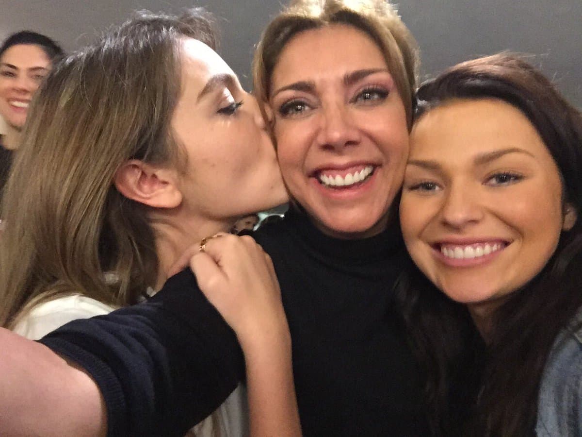 Dentro de la producción encontró grandes amistades como 
<b><a href="http://www.univision.com/temas/irina-baeva">Irina Baeva</a></b> y 
<b><a href="http://www.univision.com/temas/sofia-castro">Sofía Castro</a></b>, quienes aprendieron mucho a su lado.