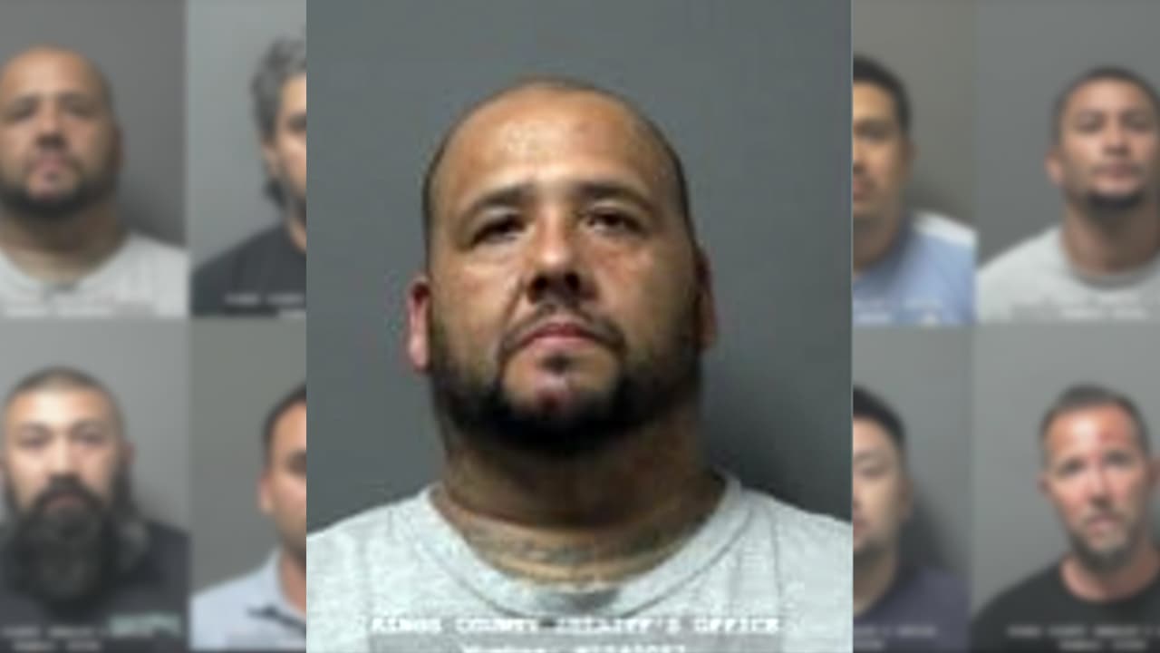 <b>Los arrestados durante el operativo incluyeron:</b>
<br>José Huerta García, 36, de Hanford
<br>Domingo Martinez, 40, de Mendota
<br>John Cha, 22, de Fresno
<br>