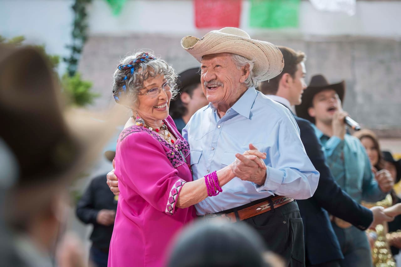 Hacía una divertida mancuerna con 'Porfirio' (
<b><a href="http://www.univision.com/temas/ignacio-lopez-tarso">Ignacio López Tarso</a></b>). Sin duda una de las abuelas más divertidas de los melodramas.