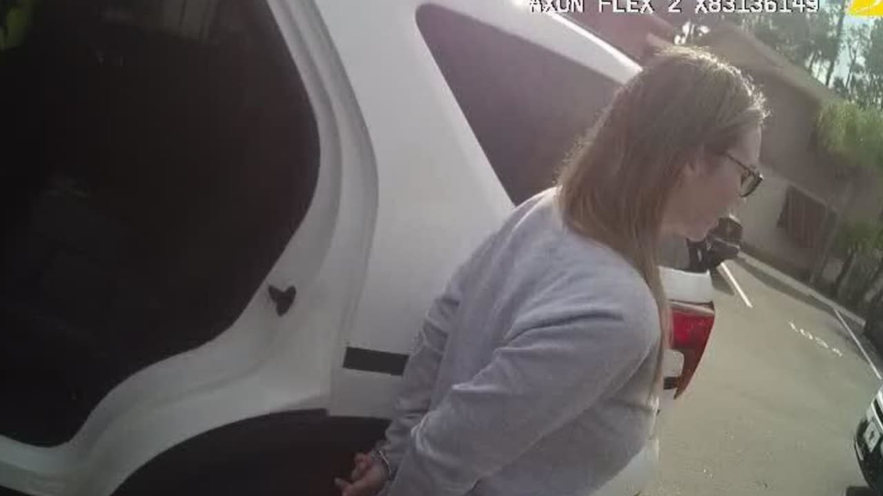 Enfermera a domicilio acusada de robar identidad de paciente con Alzheimer para comprar cirugía estética