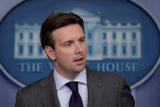 Josh Earnest, portavoz de la Casa Blanca.