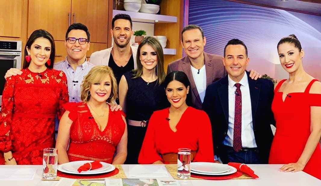 Todos muy guapos, hasta nuestra querida Ana María Canseco, quien nos engalanó con su presencia.