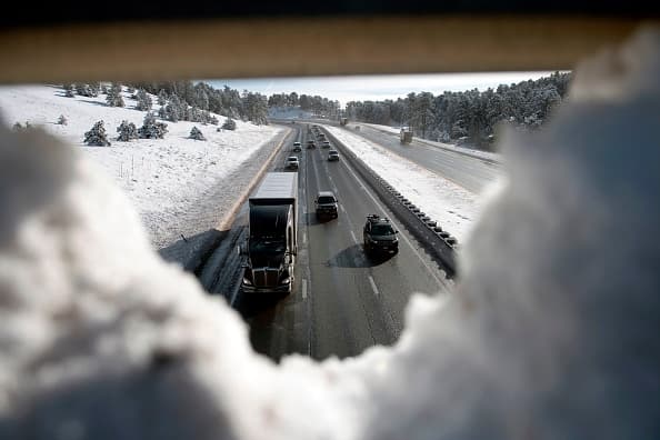 El sistema frontal en el nivel superior bajo y en la superficie traerá una posibilidad de precipitación desde el sábado por la noche hasta el domingo por la noche.
