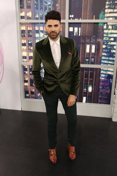 Nuestro lente intrépido te trae lo que no viste de esta gala que pareció sacada de una sesión de las Naciones Unidas. ¡Todo fue paz y amor!