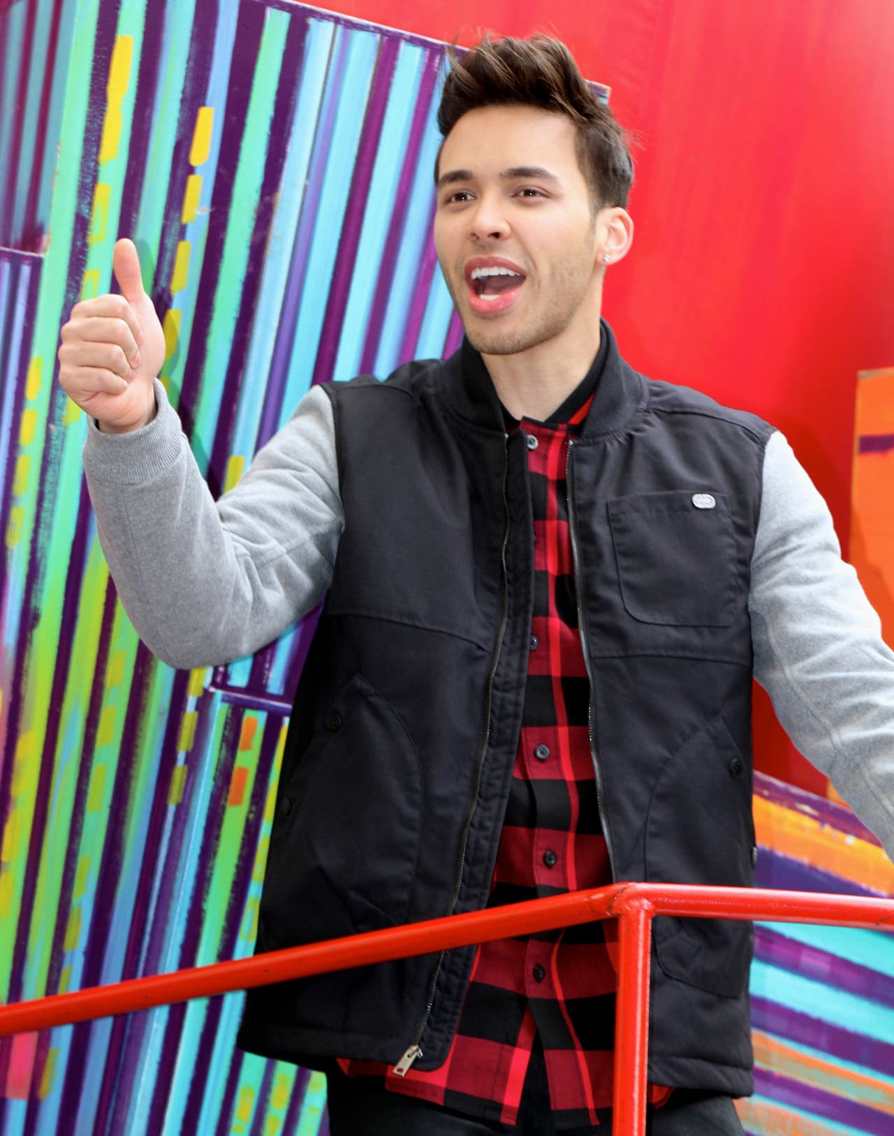 Al que también vimos en el desfile de Thanksgiving fue a Prince Royce.