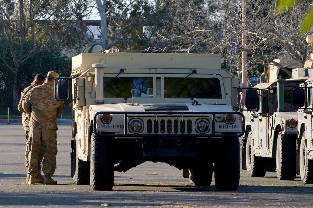 Así se preparan en el Capitolio de Sacramento, California, para posibles disturbios 