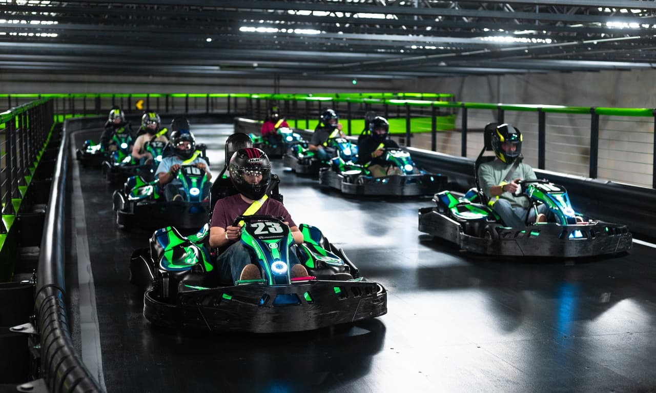 El pasado 28 de febrero se inauguró en la ciudad de Chandler una nueva alternativa de entretenimiento para toda la familia: 
<b>Andretti Indoor Karting & Games</b>, el cual ofrece diversas actividades para todas las edades.