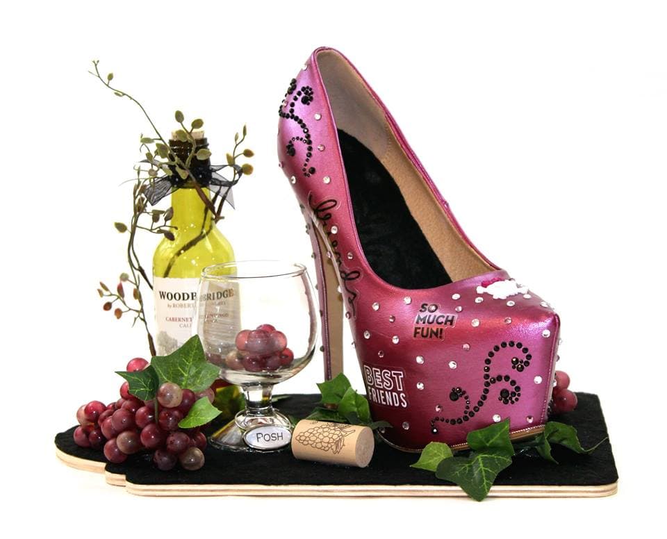 Exposición de arte y moda “Inspired Soles”