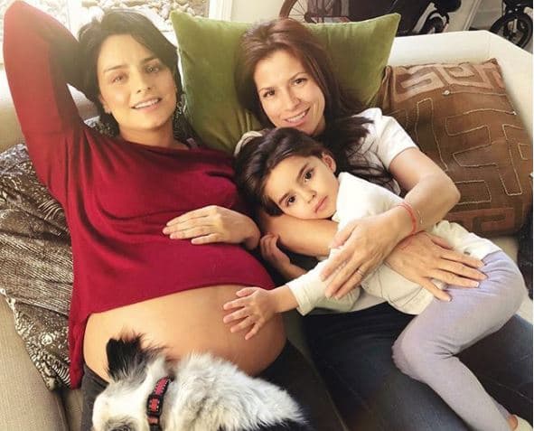 Alessandra Rosaldo compartió una foto de Aislinn Derbez, a días de que su hijastra se convierta en madre.
