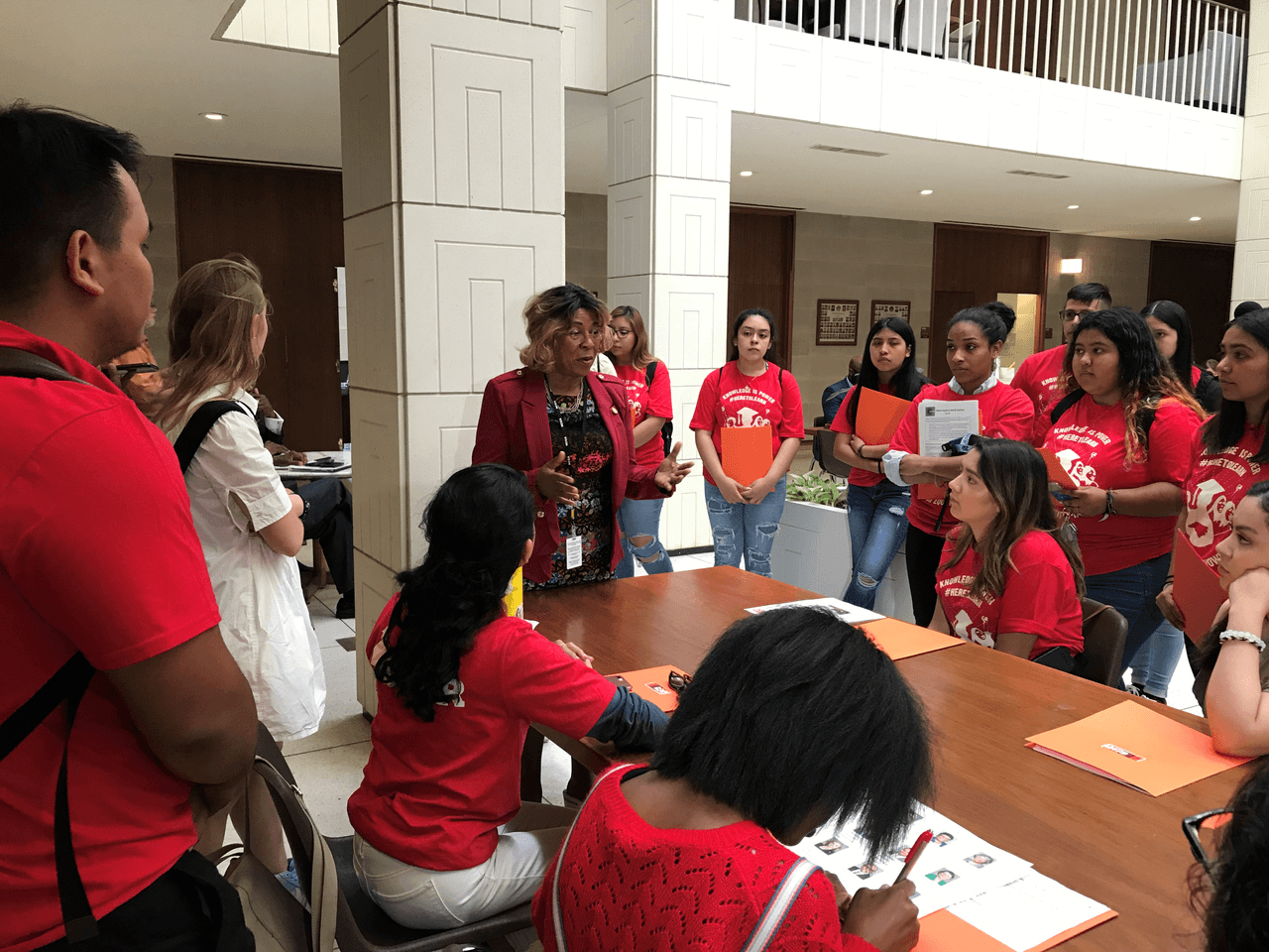 Estudiantes indocumentados