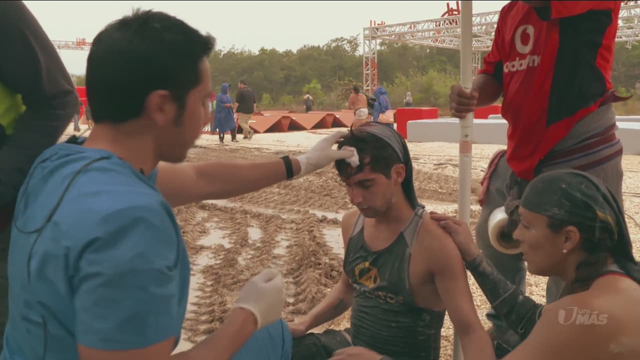 Mauricio Garza, integrante del equipo de los Comediantes, también sufrió un percance en una de las pruebas.