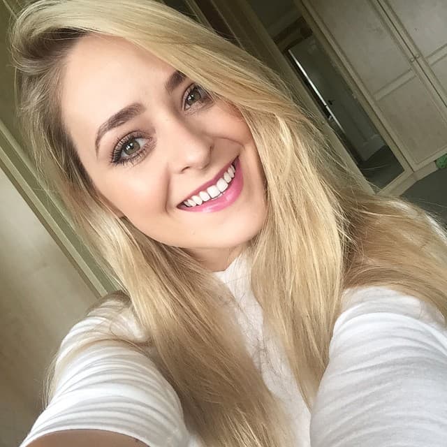 La popular bloguera Fleur De Force se suma a las afectas de las ensaladas.