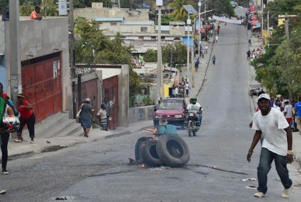 Imagen de las protestas en Bel Air, un barrio pobre de Puerto Príncipe. Crédito: Evelyn Baker, Fusion