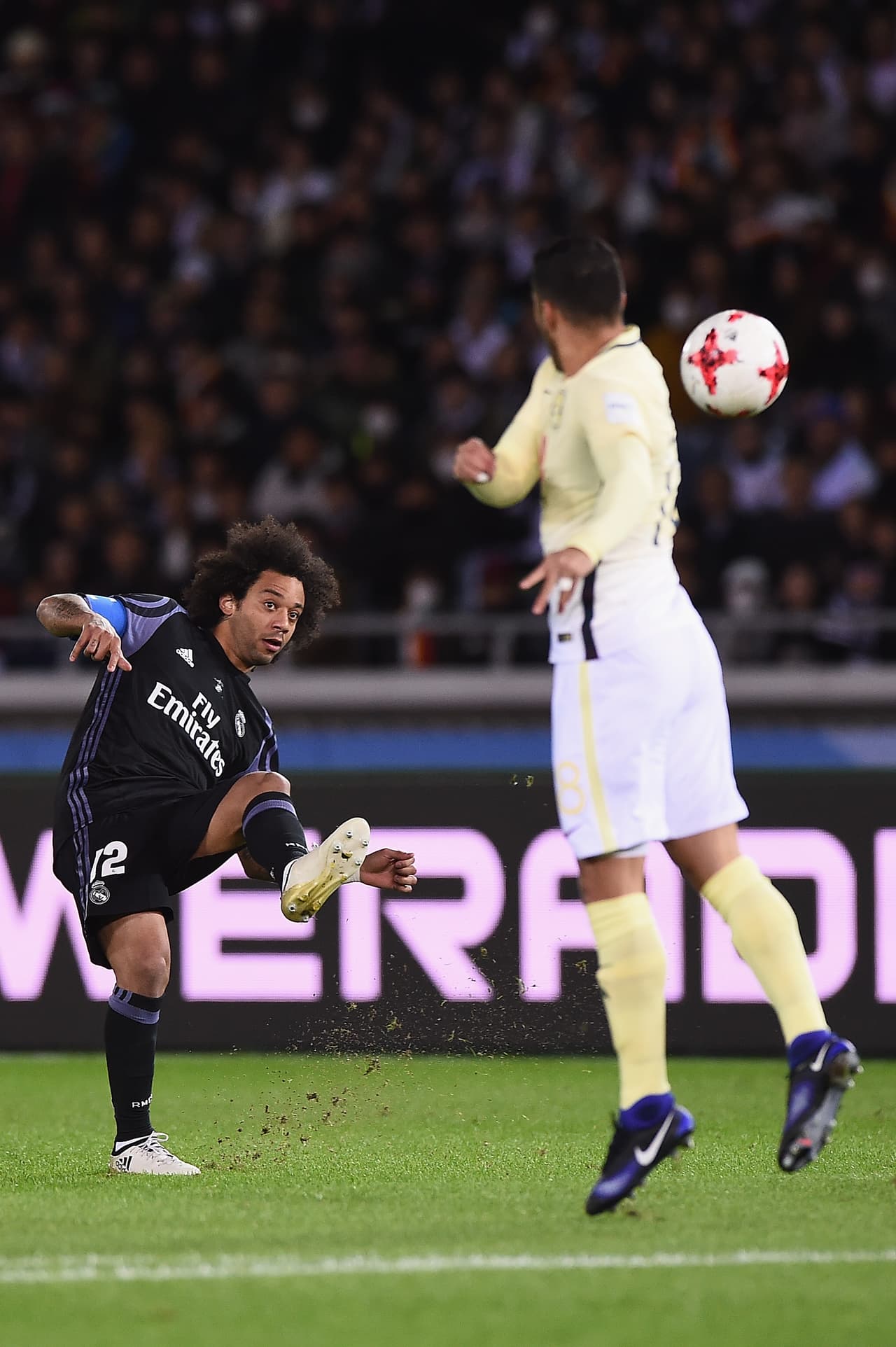 Marcelo- Su accionar fue adecuado, sumándose al ataque y defendiendo bien, sin florituras. Calificación 8.