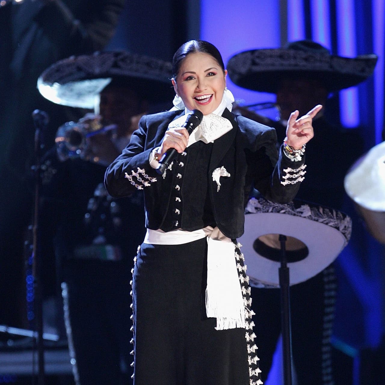 Ana Gabriel y Alex Fernandez Jr en Chicago