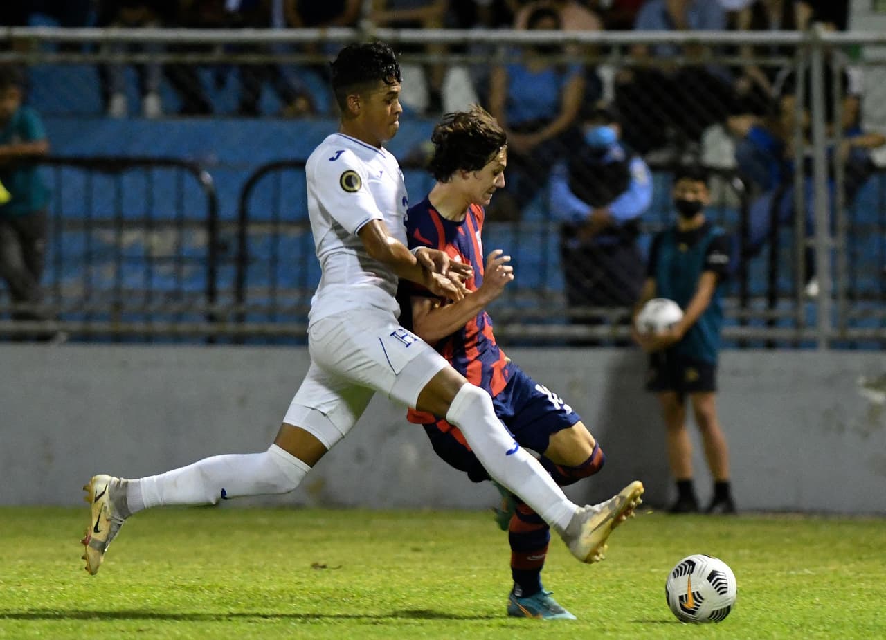 La selección de los Estados Unidos derrotó a Honduras en la Semifinal del Premundial Concacaf Sub-20 para ganar su pase a los Juegos Olímpicos París 2024 y avanzar a la Final del torneo, donde enfrentará a República Dominicana.