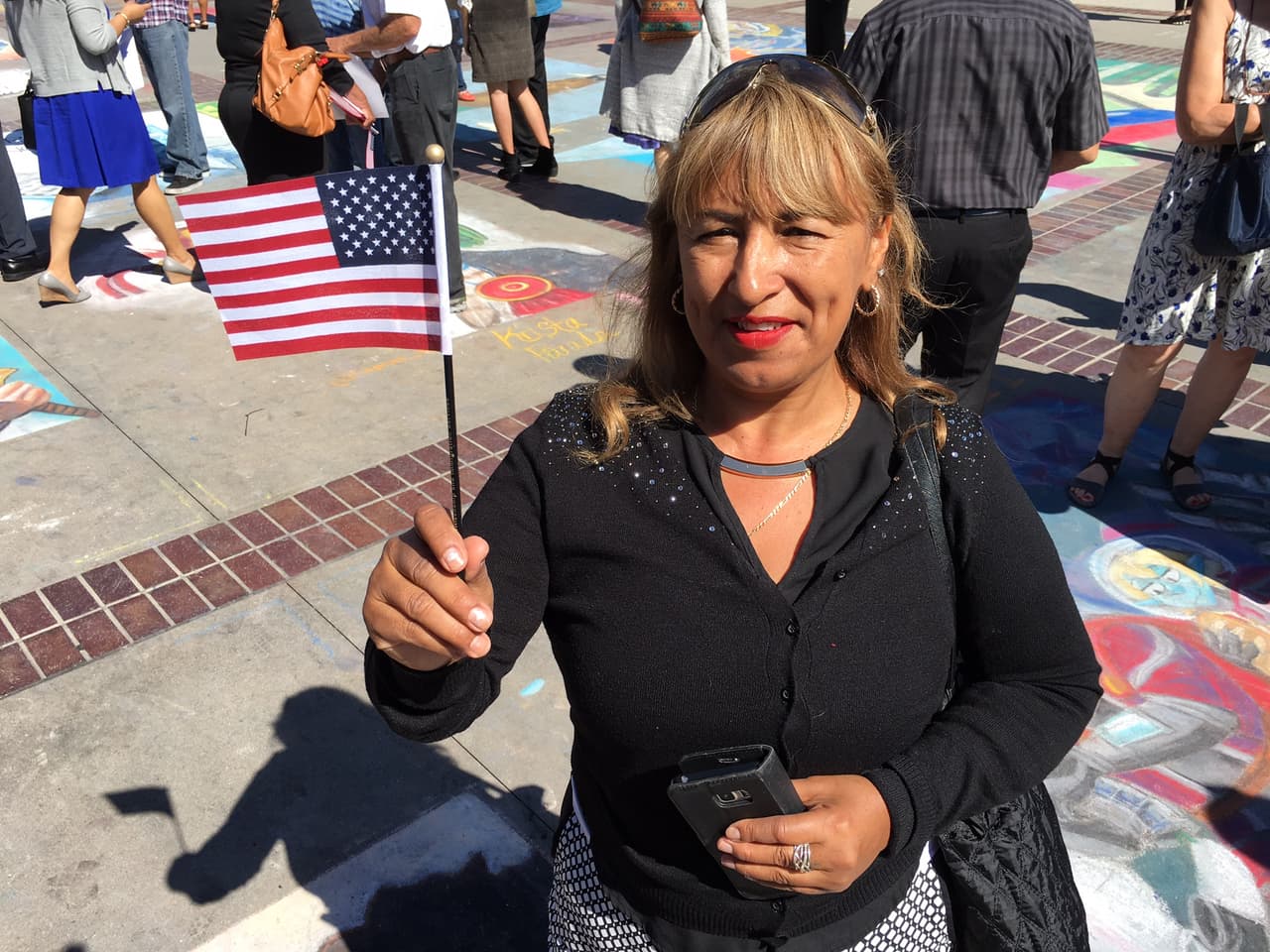 “Le tengo miedo a Trump”, votar y otras razones por las que miles de hispanos tramitan la ciudadanía 