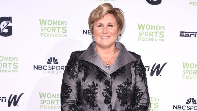 <b>GAIL BOUDREAUX (10)</b>. Es la directora general de Anthem desde 2017. Anteriormente fue directora general de UnitedHealthcare, la división más grande dentro de UnitedHealth Group. Se trata de una de las mayores aseguradoras de salud del país y ha completado las adquisiciones de America's 1st Choice, HealthSun y Aspire Health. Con su experiencia en la industria, se ha ganado el aplauso de sus pares y de Wall Street por igual; en los dos primeros años de su cargo, las acciones subieron un 20%, según la revista 
<i>Forbes.</i>