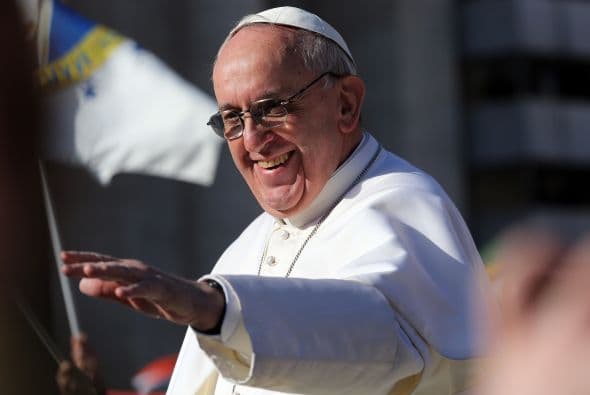 El primer papa latinoamericano en la historia de la Iglesia Católica y el primer jesuita en suceder al trono del apóstol San Pedro, Francisco inició este martes 19 de marzo su pontificado ante más de 132 delegaciones oficiales, alrededor de 27 jefes de estado, cientos de miles de peregrinos llegados a Roma y millones de telespectadores en todo el mundo. Ver toda la información