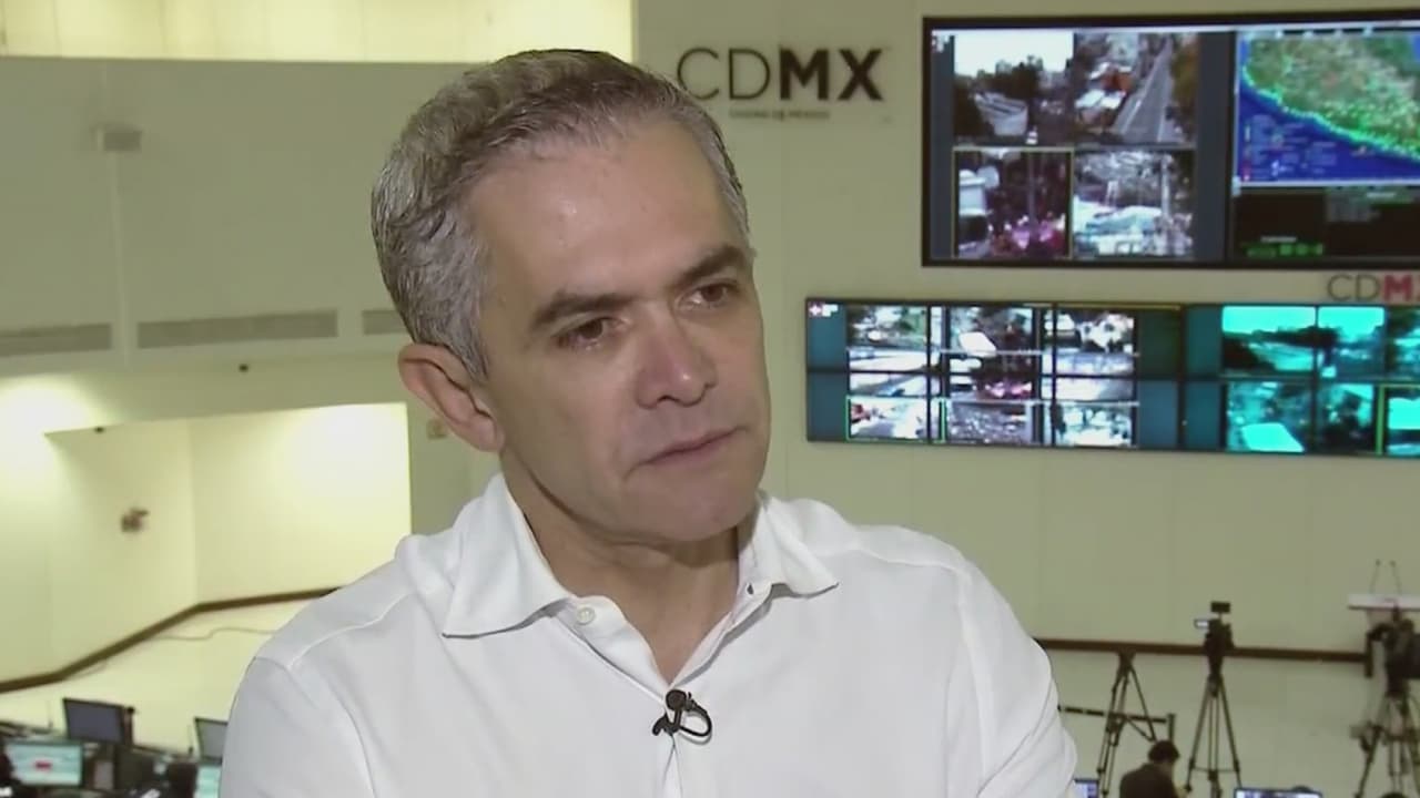 Entrevista de Jorge Ramos al jefe de Gobierno de Ciudad de México tras el terremoto: "Nos va a volver a tocar una y otra vez"