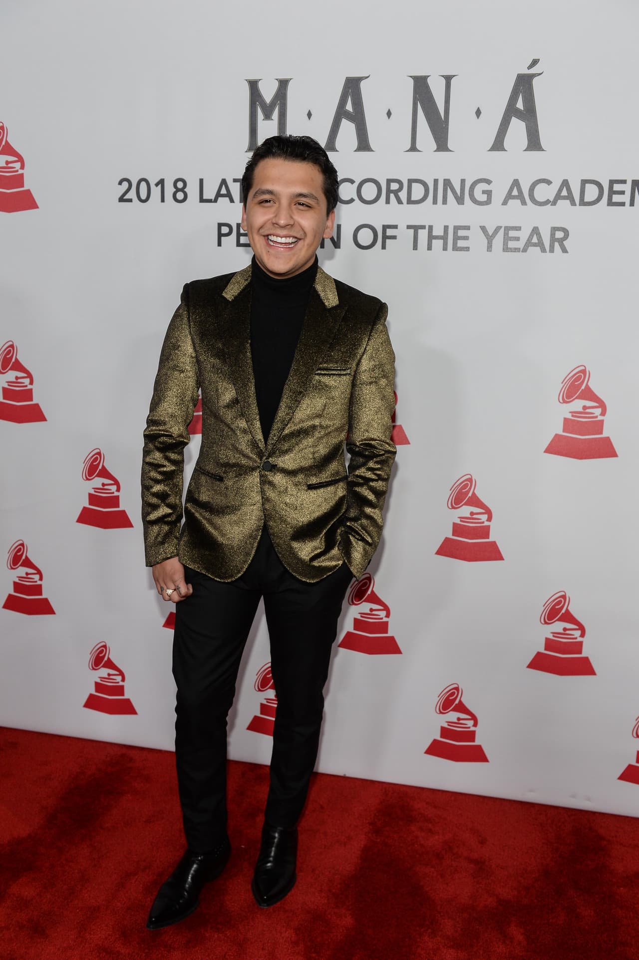 No faltó el joven ídolo de regional mexicano, Christian Nodal.