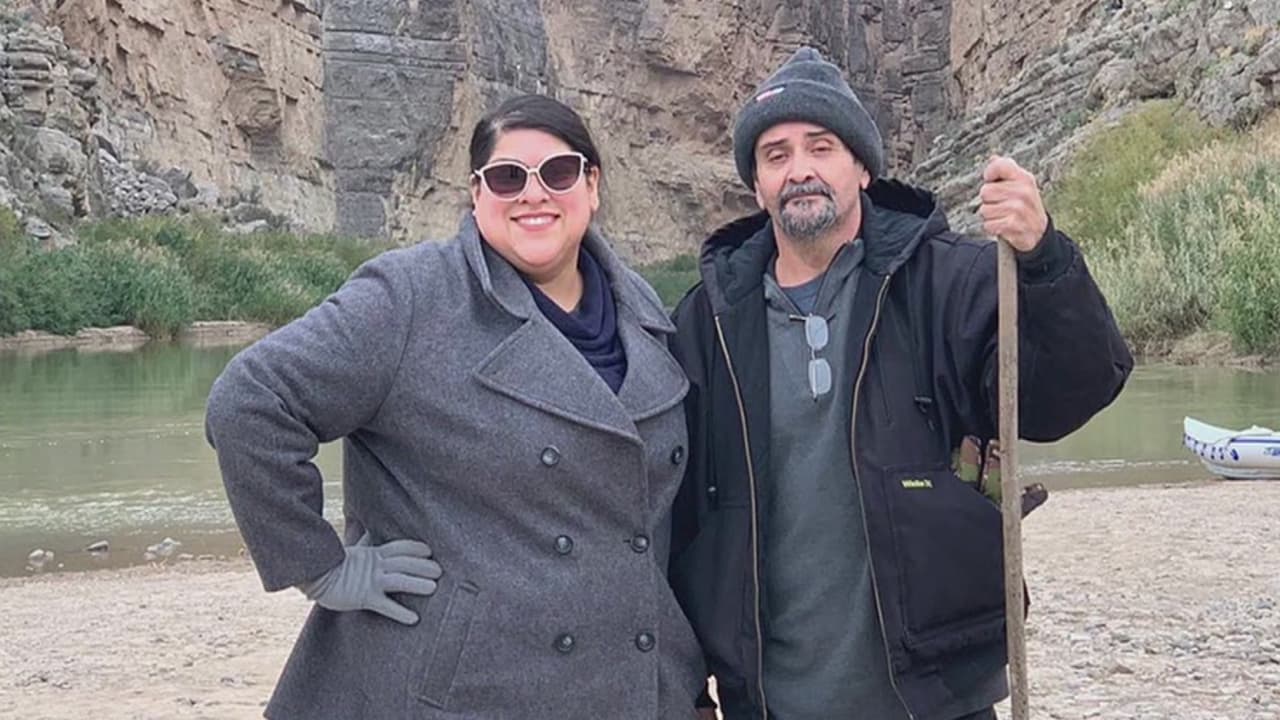 Maestra renuncia a su trabajo porque no le permiten llevar el equipo protector contra el coronavirus