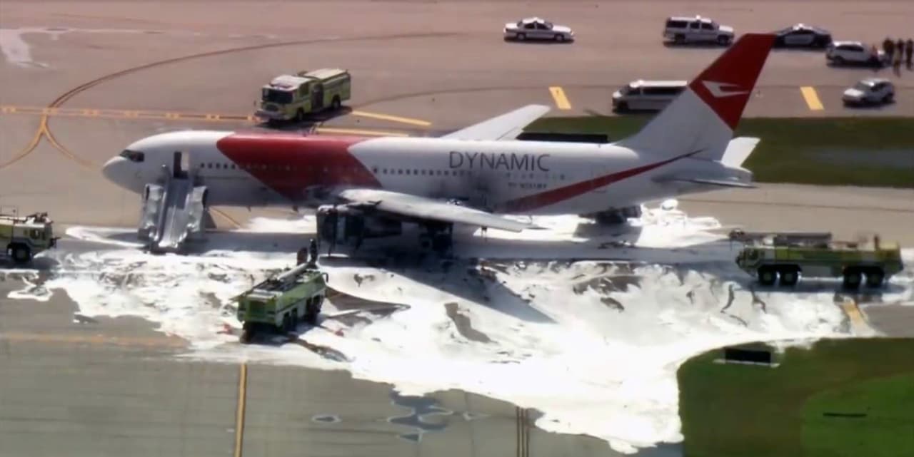 El avión es un modelo Boeing 767-300 ER, con capacidad para transportar entre 181 y 290 pasajeros.