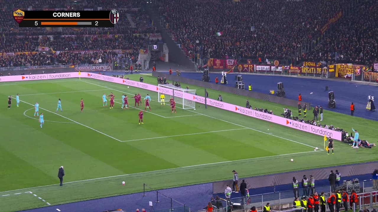 ¡TIRO ATAJADO! disparo por João Mário.