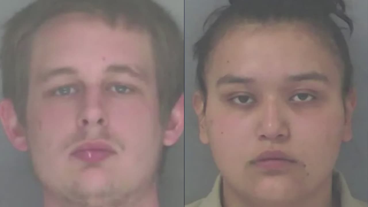 Arrestan a padres de bebé de 5 meses hallada con más de 30 fracturas en el condado de Douglas