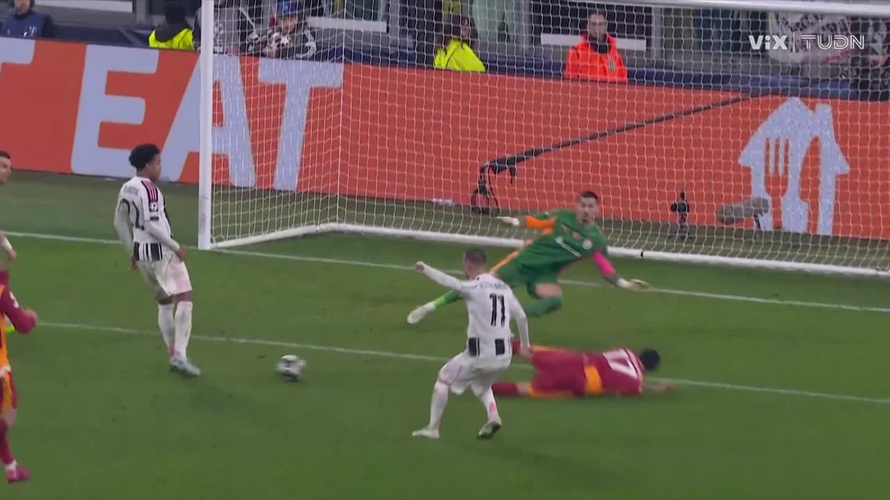 ¡El OSO de la Champions! Zhegrova falla el gol del triunfo para Juventus