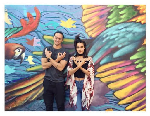 Sin embargo su 'segunda oportunidad' duró poco, pues
<b><a href="https://www.univision.com/novelas/enamorandome-de-ramon/alfredo-gatica-anuncia-su-ruptura-sentimental-con-esmeralda-pimentel">en agosto Alfredo confirmó su ruptura sentimental</a></b>: "Ya no andamos, pero
<b>somos muy buenos amigos. Fue maravilloso, pero las relaciones se terminan, no pasa nada, estamos muy contentos, yo la amo</b>, es una maravillosa mujer, la conozco desde hace 10 años, es de mis mejores amigas y siempre lo va a ser, pero tal vez nuestras historias en este momento no coinciden y estamos bien", aseguró a las cámaras del programa '
<b><a href="http://www.univision.com/shows/hoy">Hoy'</a></b>.