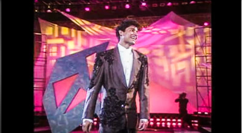 Con tan sólo 22 años, Chayanne recibió el premio a Mejor Artista Masculino Pop.