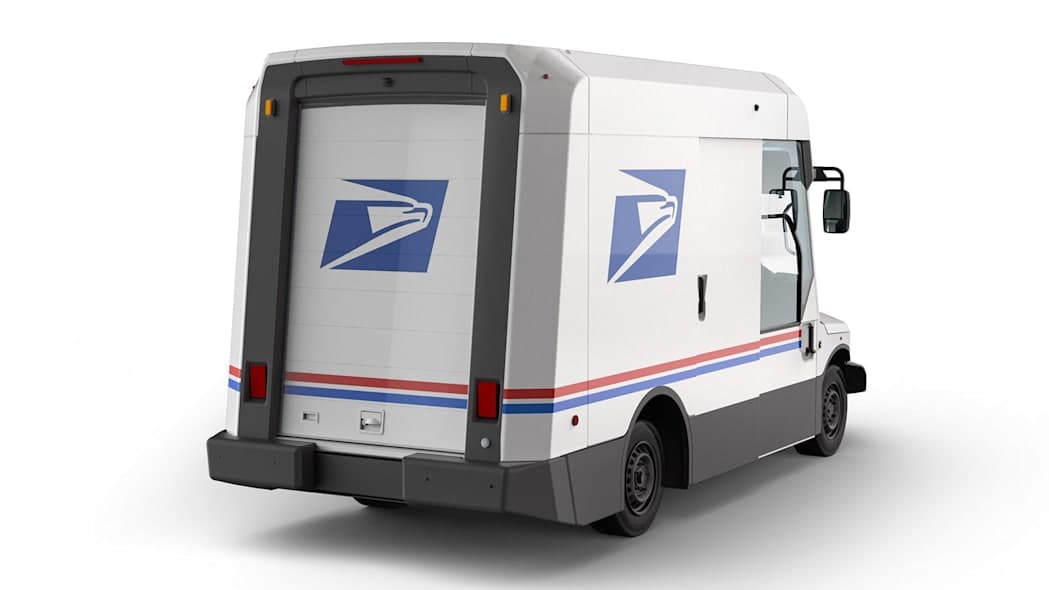 Según una auditoría llevada a cabo el año pasado, USPS gasta en promedio 5,000 dólares por unidad en concepto de mantenimiento al año, además de tener un alto consumo de combustible.