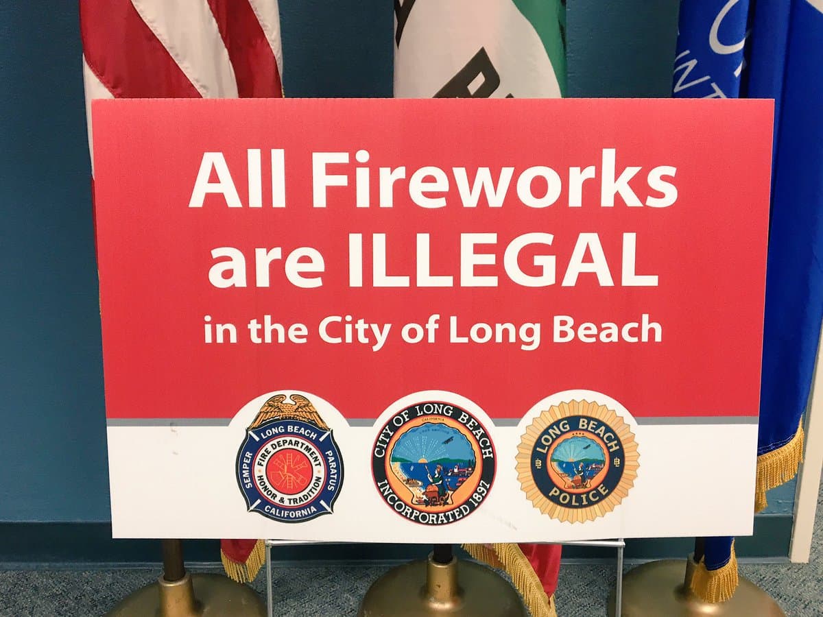 Campaña contra quema ilegal de fuegos artificiales.