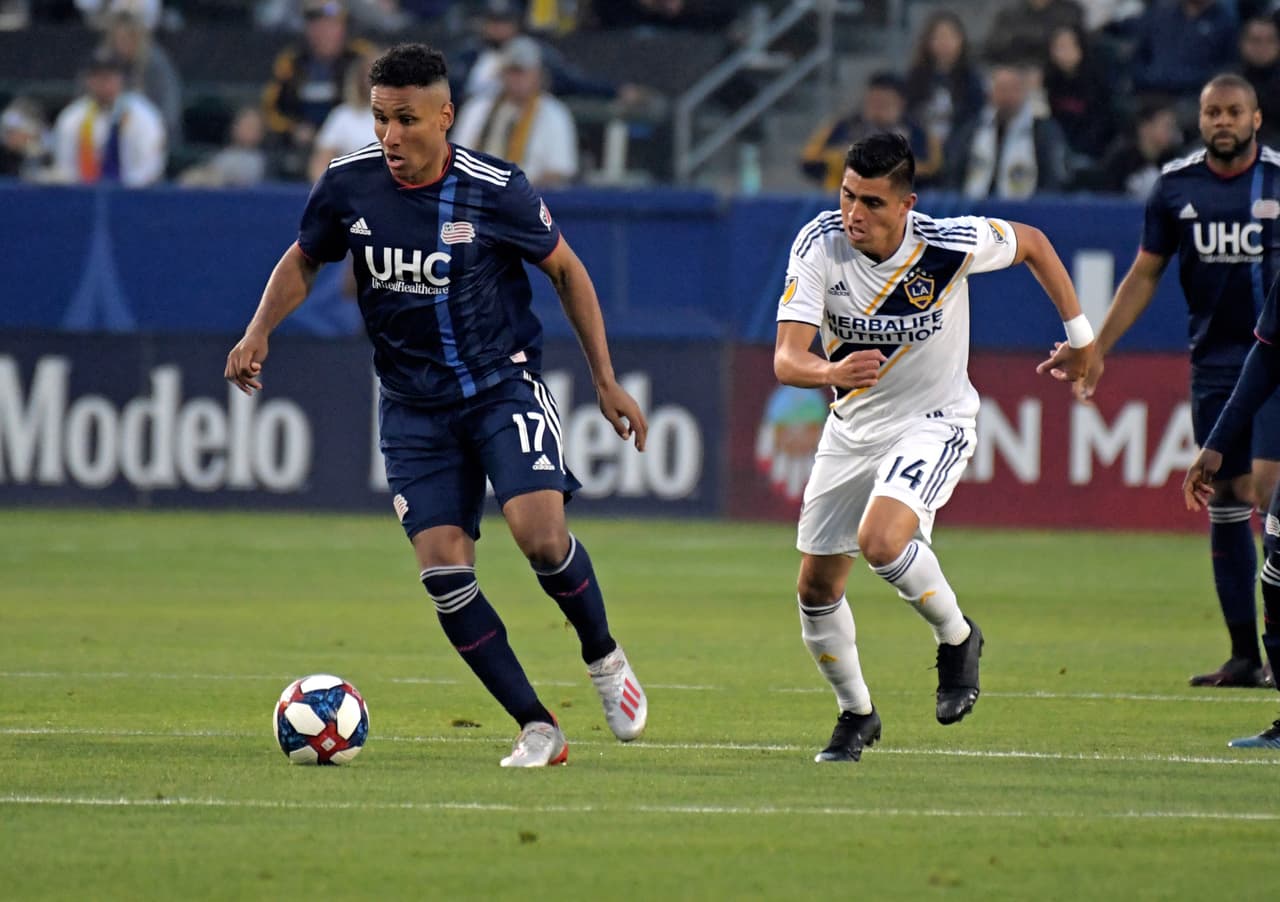 New England manejó mejor el balón y tuvo las oportunidades para anotar primero en el partido.