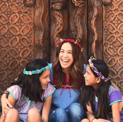 Antonella, de 11 años, y Michaella, de 10, son los dos grandes amores de la conductora.