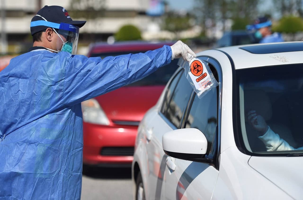 California registra más de 4,000 casos de coronavirus y anuncia uso obligatorio de mascarillas