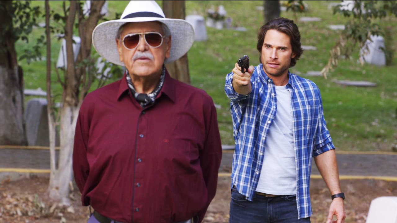 En "Tres veces Ana" da vida al malvado Evaristo.