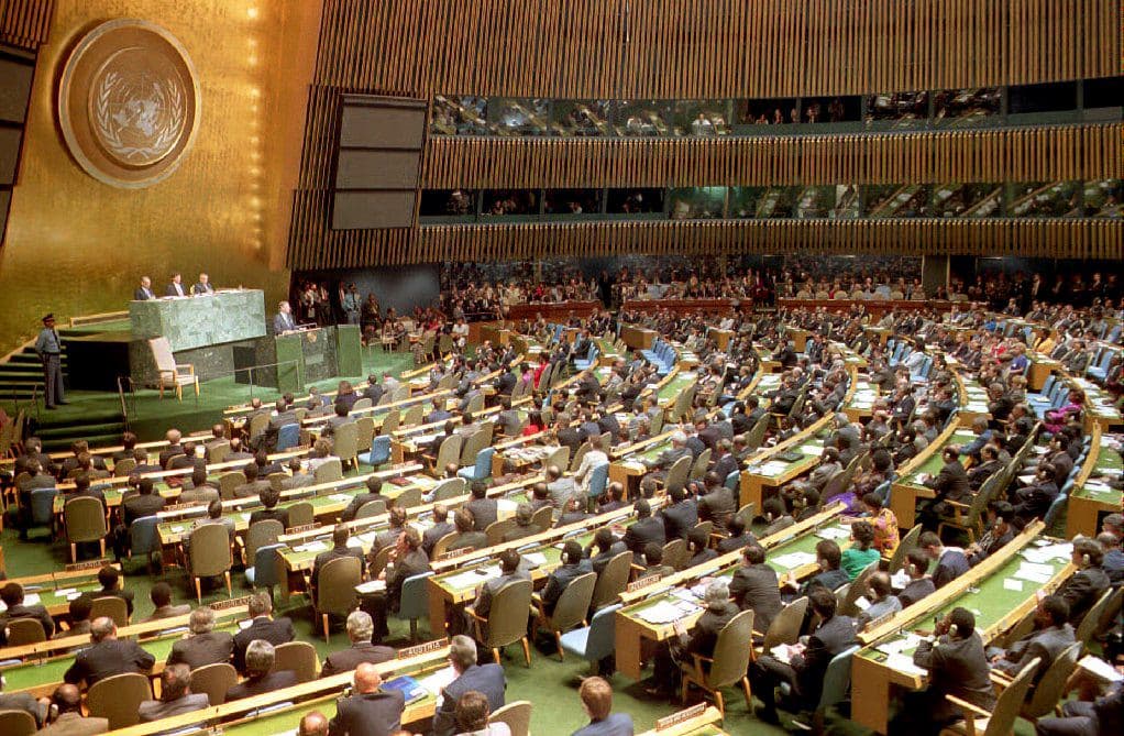 <b>1971, Expulsión de la ONU de Taiwán.</b> El organismo internacional reconoce al gobierno de China continental como el único gobierno chino. La exclusión de Taiwán de la ONU -que la dejó aislada de muchas organizaciones internacionales- fue aprobada en una resolución a la que se opuso Estados Unidos.