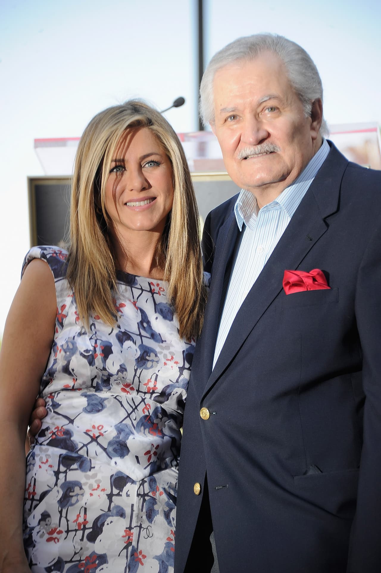 <b>John y Jennifer Aniston</b>
<br>La intérprete heredó el talento de su padre,
<b>John</b>, quien dio vida a Victor Kiriakis en la serie ‘Days of Our Lives’.