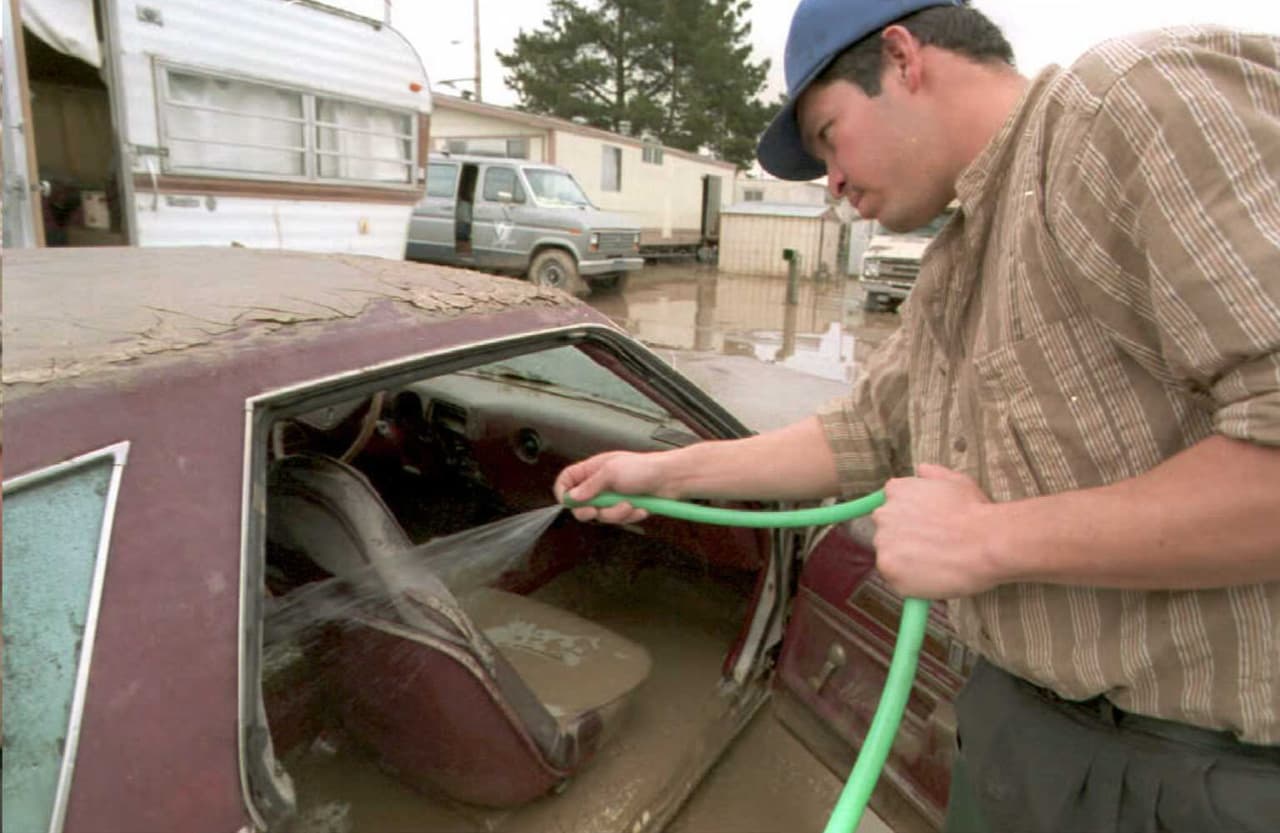En marzo de 1995, las fuertes lluvias causaron estragos en la localidad de Castroville, en la bahía de Monterey, en el norte de California.