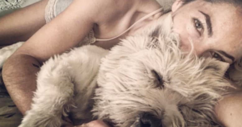 La foto de Bárbara Mori que generó una peluda discusión entre sus fans