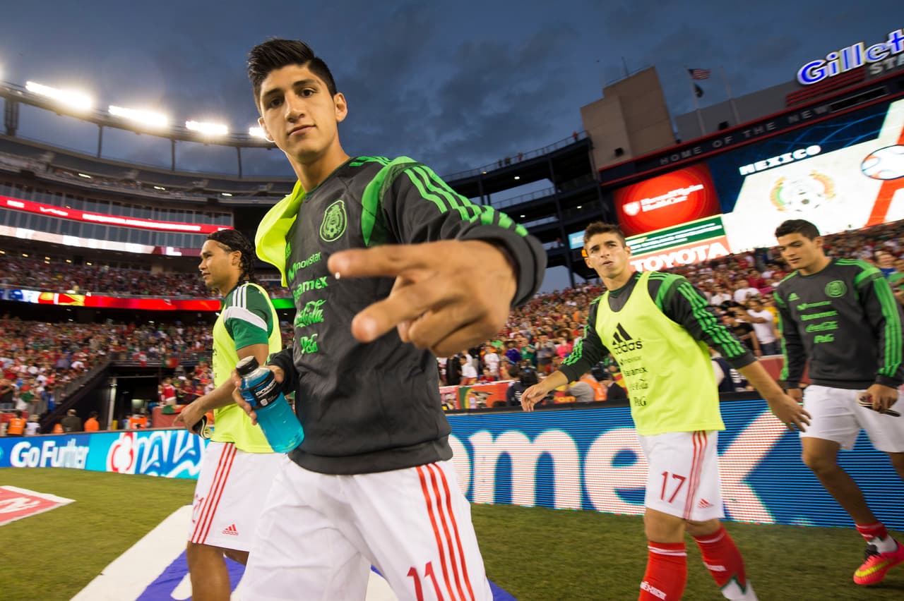 Chivas no adquirió el 50% del pase de Alan Pulido, sólo tiene acuerdo con Tigres