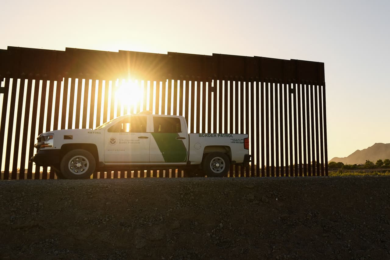 Activan un plan para mitigar ola de calor en la frontera con México