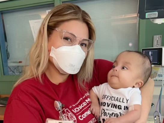 Pero a pesar de las adversidades dijo que su familia estaba agradecida por la atención y con el personal de la Unidad de Cuidados Intensivos Neonatales (UCIN) Margaret M. y George A. Stephen del Comer Children's.