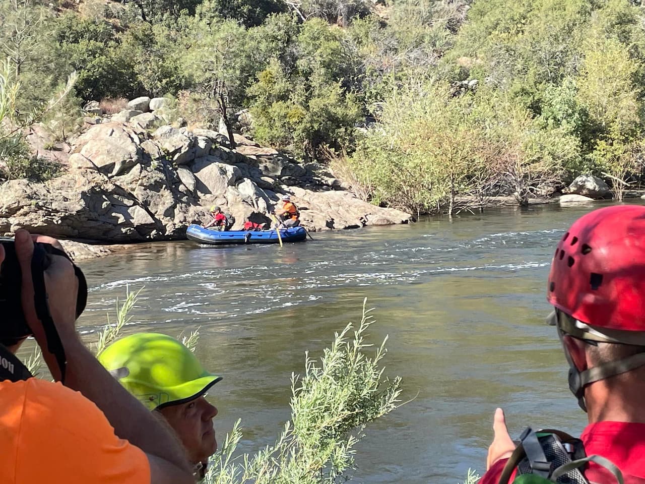 Alrededor de 40 rescatistas estuvieron trabajando desde el 14 de junio en Ant Canyon al norte de Kernville.