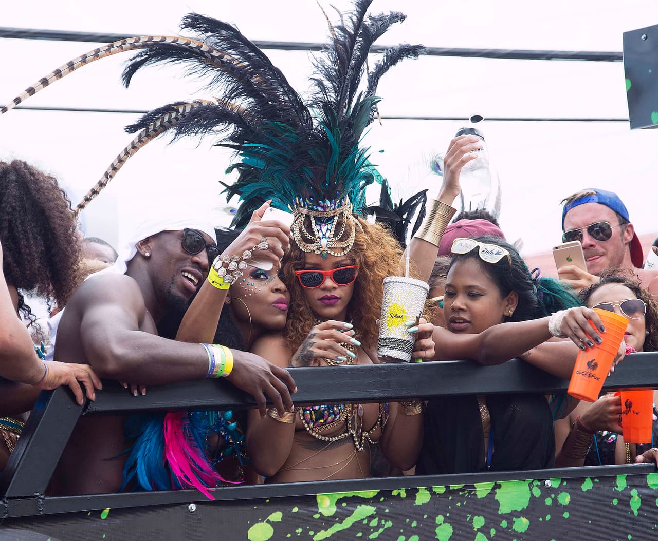 Posó para las fotos de todos los que se lo pedían.