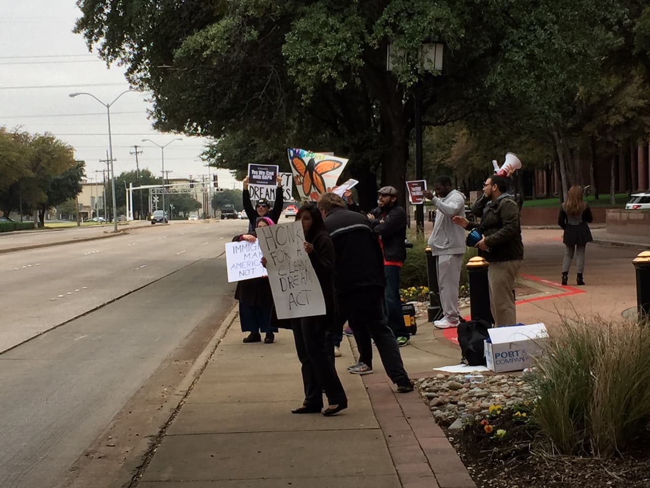 La protesta fue parte de una movilización nacional que incluyó una manifestación en el Congreso.